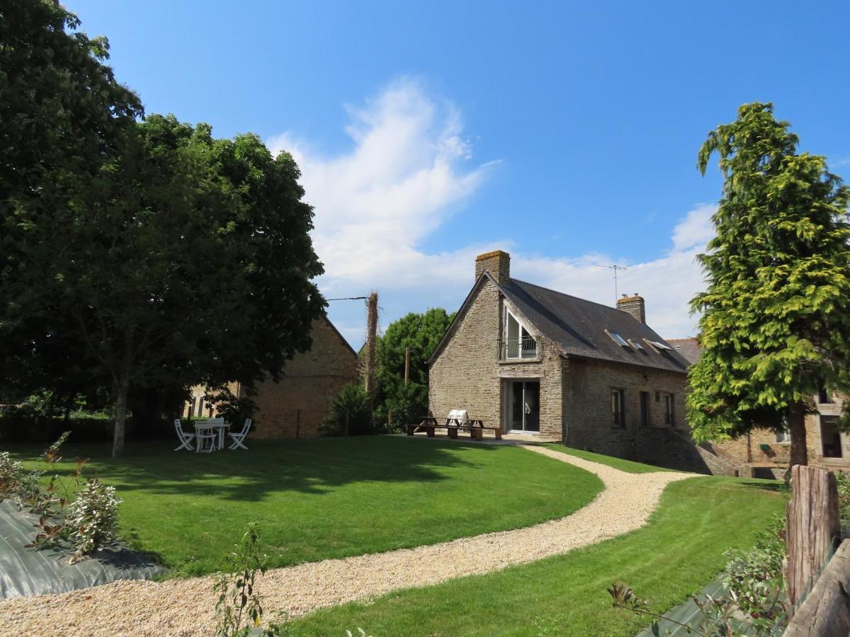 Gite Du Marais Villa Pontorson Exterior photo